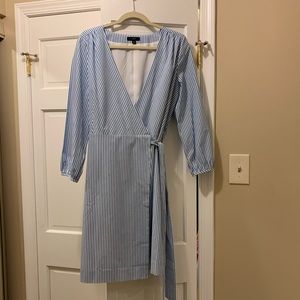 NWOT J CREW blue white stripe wrap dress size 10